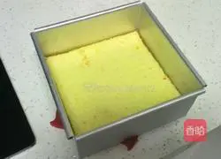 Milk chocolate mousse recipe illustration 15