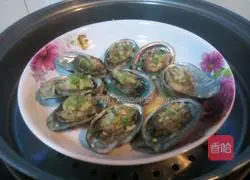 Illustration of how to make steamed abalone 8