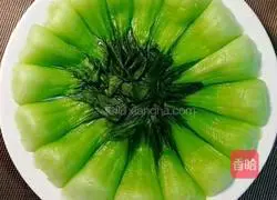 Illustration of how to make shiitake mushrooms and cabbage sums 2