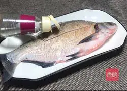 Illustration of spicy Wuchang fish recipe 2