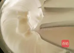 Illustration of how to make cream cake roll 10