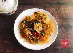 minced garlic Illustration of how to make steamed shrimp with vermicelli enoki mushrooms 8
