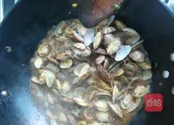 Illustration of how to stir-fry Huajia 5