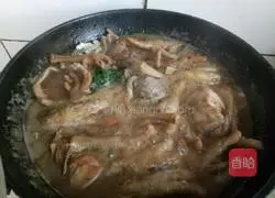 Illustration of how to make braised chicken feet 3