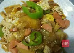 Illustration of how to make delicious grilled cold noodles 4