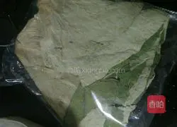 Illustration of how to make beggar's chicken 6