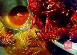 Garlic Crayfish Recipe Illustration 9