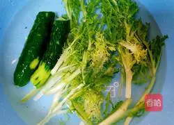 Refreshing low-fat chicken salad recipe 3