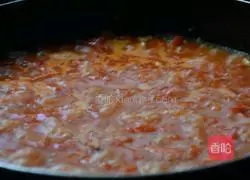 Illustration of how to make pasta sauce 7