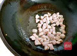 Illustration of how to make stir-fried pork belly sandwich 7