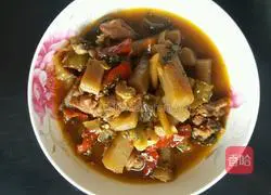 Illustration of how to cook duck with konjac 8