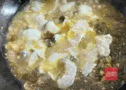 Wu Illustration of how to make fish sauerkraut 6