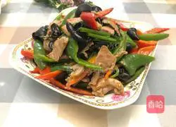 Illustration of how to make fried meat with double pepper and fungus 8