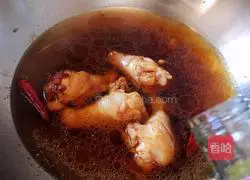 Illustration of Braised Chicken Wings 8