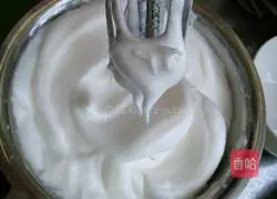 Illustration of how to make eight-inch cocoa chiffon cake 7