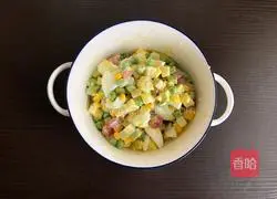 Illustration of how to make low-fat salad 7