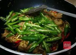 Plumbs wrapped in meat in a pot Illustration of how to do it 7