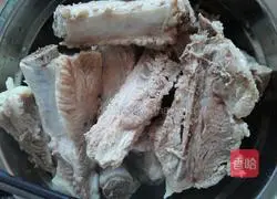 Illustration of how to make sweet and sour pork ribs (sweet and sour pork ribs without soy sauce) 3