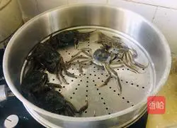 Illustration of how to make steamed rice field crab 2