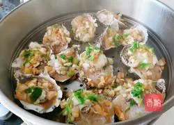 Illustration of how to make steamed oysters with garlic vermicelli 5