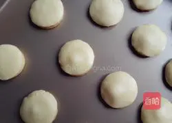 Illustration of how to make crispy puffs 13