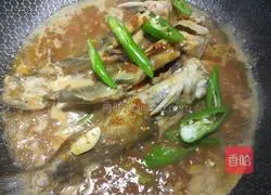 Illustration of how to cook poached eggs with yellow yatou 12