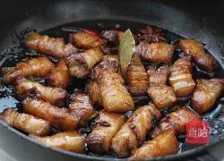 Illustration of how to make braised pork and potatoes 8