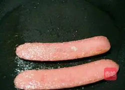 Illustration of Korean Grilled Cold Noodles 3