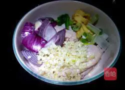 Illustration of how to make garlic chicken wings 4