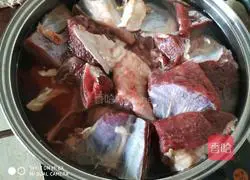 Illustration of how to make salted beef 3