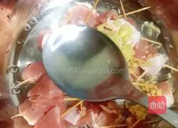 (afternoon tea) fragrant Illustration of how to make toothpick meat 8