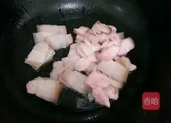 Illustration of how to make kimchi twice-cooked pork 6