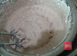 Monkey Cream Cake Recipe Illustration 12