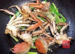 Illustration of how to make scallion oil crab cheese rice cake 13