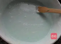 Two-color chocolate mousse cake recipe 9