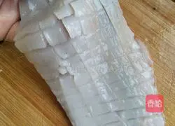 Fried squid with celery Practice illustration 3