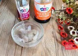 Illustration of how to hide beauty in a golden house 2