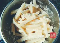 Illustration of homemade French fries 3