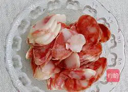 Illustration of how to make braised rice with cured mushrooms and mushrooms 1