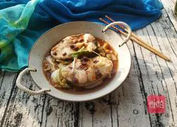 Illustration of how to cook herring with cabbage 13