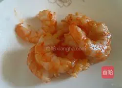 Illustration of how to make King Oyster Mushroom, Bean Curry and Shrimp 4