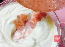 Illustration of how to make strawberry mousse😘 4