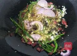 Recipe for spicy stir-fried flower armor Illustration 5