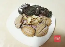 Illustration of how to make abalone fish maw soup 14