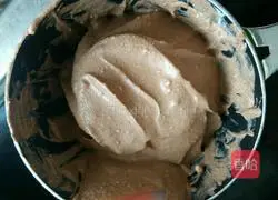 Illustration of how to make cheese cocoa mousse cake 12