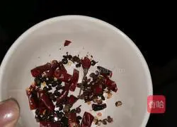 Illustration of home-style boiled pork slices 5