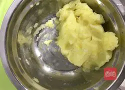 Illustration of how to make mashed potato bibimbap 5