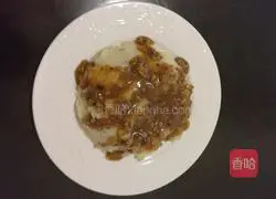 Illustration of how to make mashed potatoes with sauce 8