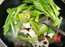 Seafood Spicy Hot Pot Recipe Illustration 7