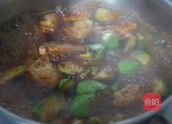 Chongming Green Eggplant Stewed Fish Recipe Illustration 11
